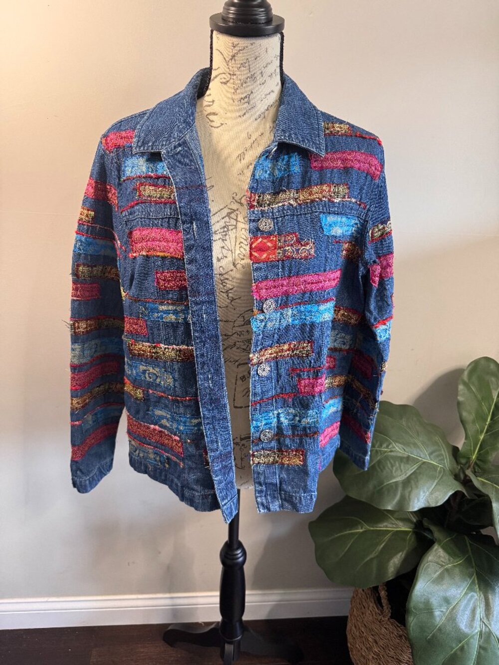 Breckenridge Patchwork‎ Denim Jacket Medium Embroidered Festival vintage-look